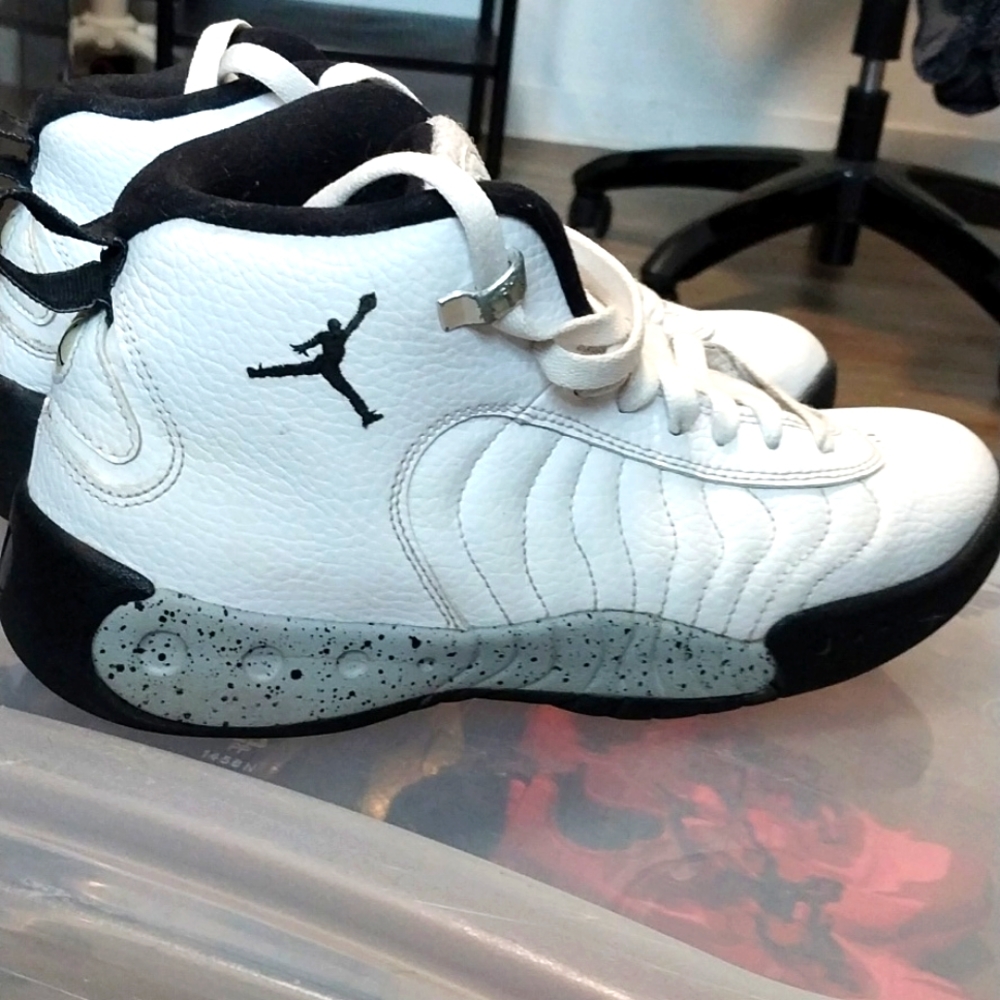 Youth 7 Jordan Jumpmans!